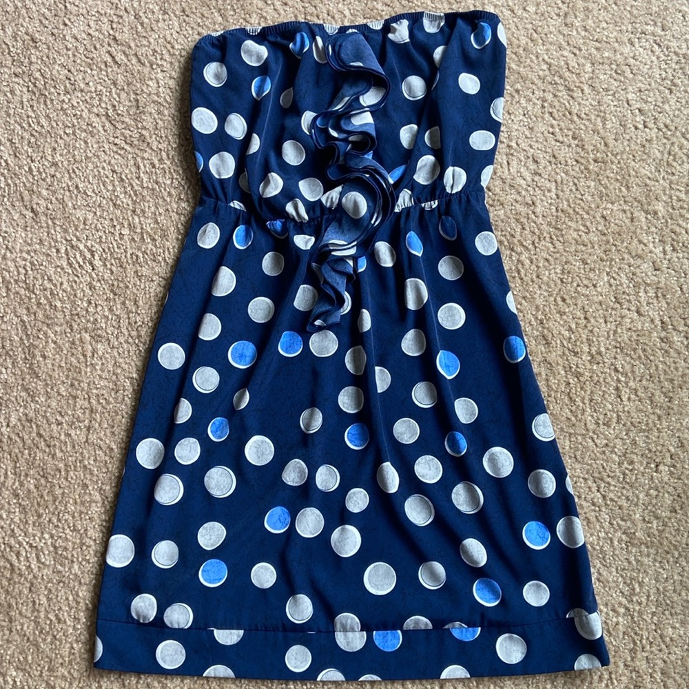 Strapless dress